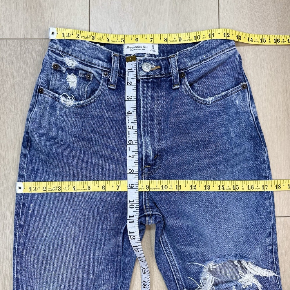 Abercrombie High Rise Mom Jeans Size 25 (24) Distressed Blue Denim Raw Hem Crop - Picture 7 of 8
